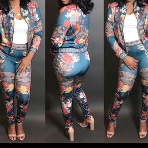 Beautiful Ladies Jogger Suit/Size M